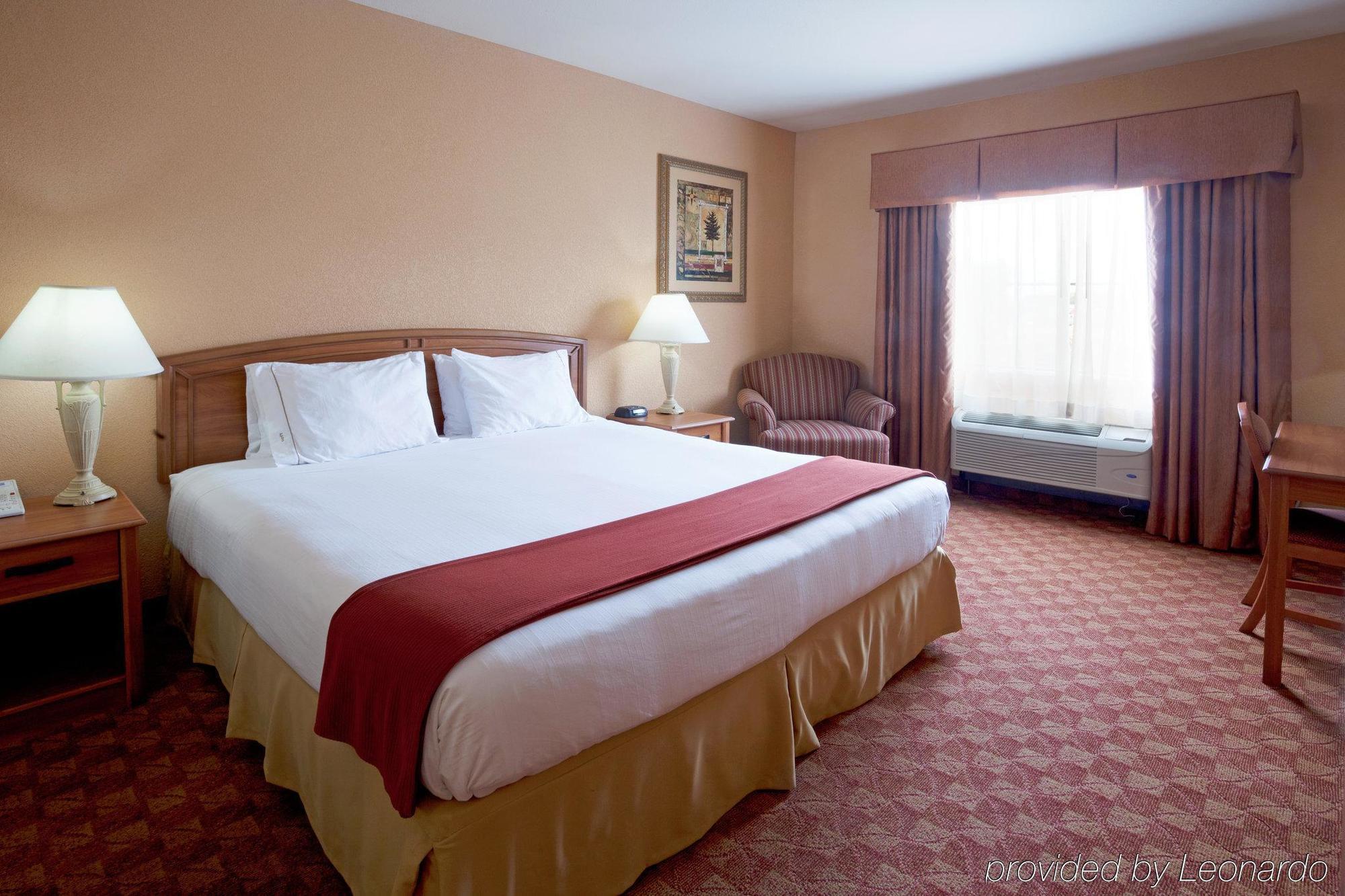 Express & Hotel 3*